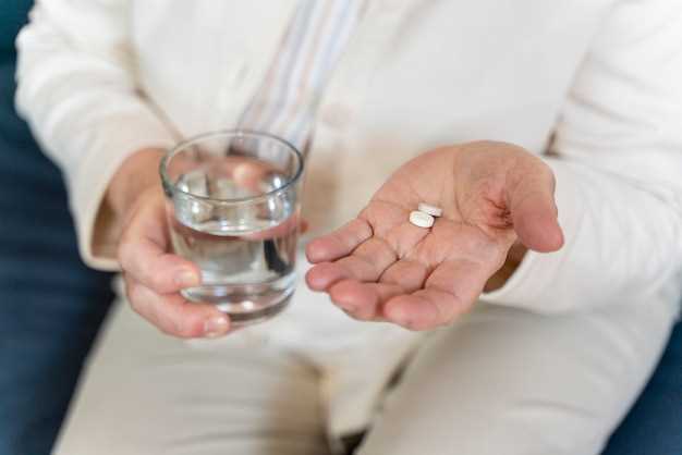 Is it safe to take hydrocodone with amoxicillin